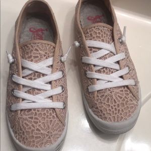 Light pink JellyPop tennis shoes